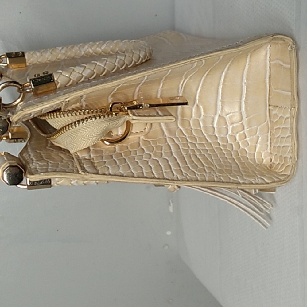 Bag - Picture 6 of 9